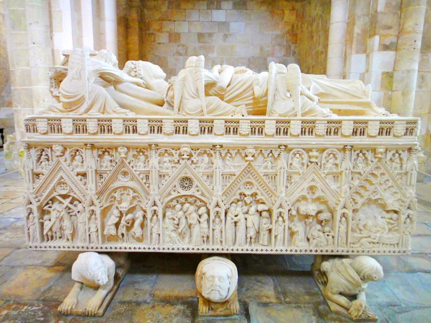 Óbidos, Nazaré & Alcobaça: Private Trip by Car - Alcobaça Monastery: UNESCO Gothic, royal tombs, and a famous love story