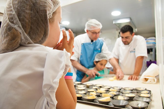 Pastel de Nata Masterclass at a Real Bakery in Downtown Lisbon - What you actually get to take home