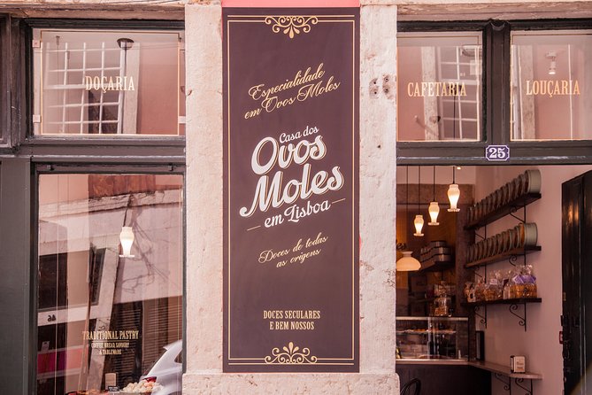 Pastel de Nata Workshop in Lisbon - The Best Part: Tasting With Port Wine or Ginja Liquor