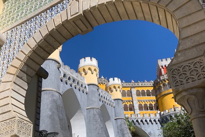 Pena Palace and Cape Town: Private Half Day Tour - Private Tour Energy, With a Driver Who Keeps You on Track