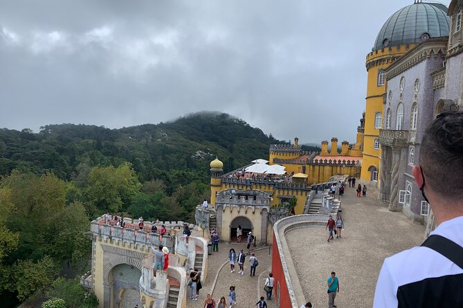 Pena Palace and Villa de Sintra Private Half Day Tour - Guide, timing, and flexibility when conditions change