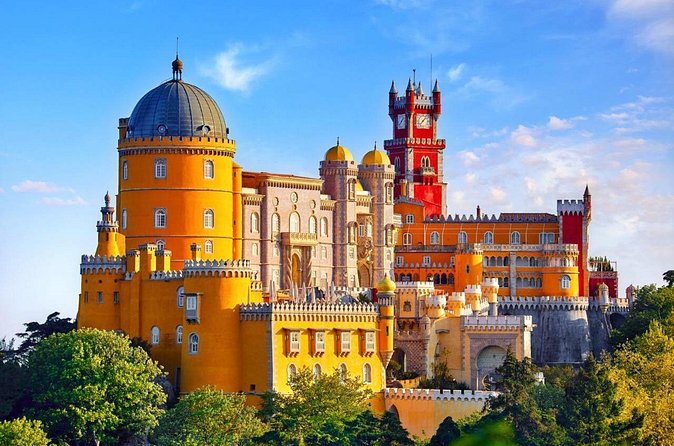 Pena Palace, Sintra, Roca Cape & Cascais on comfortable van - Sintra town and Quinta da Regaleira: what to focus on
