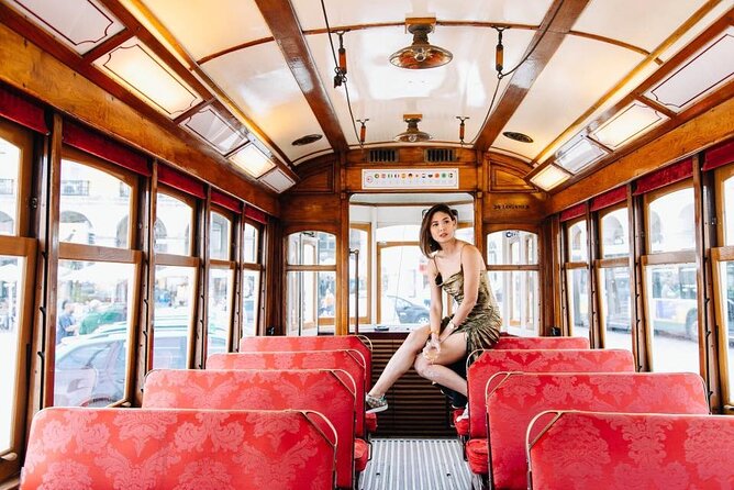 Photoshoot with a professional photographer in Lisbon - 15 Edited Images and the Real Value of the $359.27 Group Price