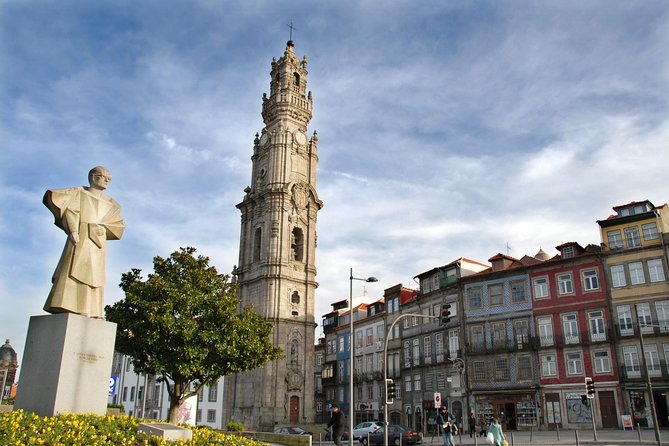 Porto Private Personalized Full Day Journey from Lisbon - Porto Cathedral: Old Stone, Real Weight