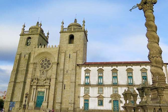 Porto Private Personalized Full Day Journey from Lisbon - Passing the Iconic Bridge and Seeing the Douro River