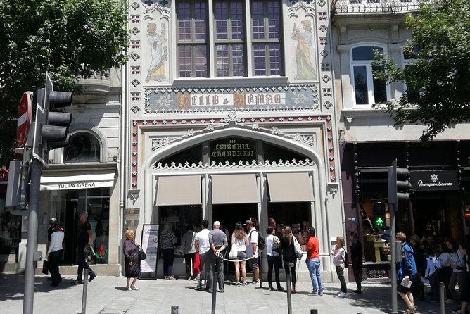 Porto Private Tour from Lisbon - Ribeira riverfront, twice: Cais da Ribeira and Ribeira Square
