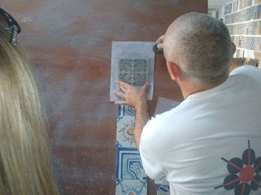 Portuguese Tiles and Wine History - Private Tour - A private day that trades crowds for craft and calm