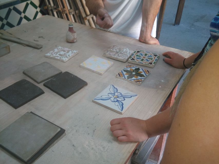 Portuguese Tiles and Wine History - Private Tour - How hand-painted Portuguese tiles are made, step by step