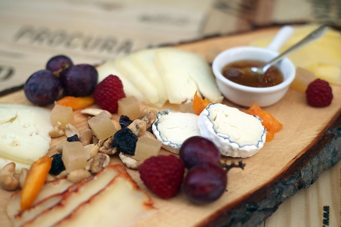 Premium Lisbon Port Wine and Tapas Tasting - Key highlights you should care about