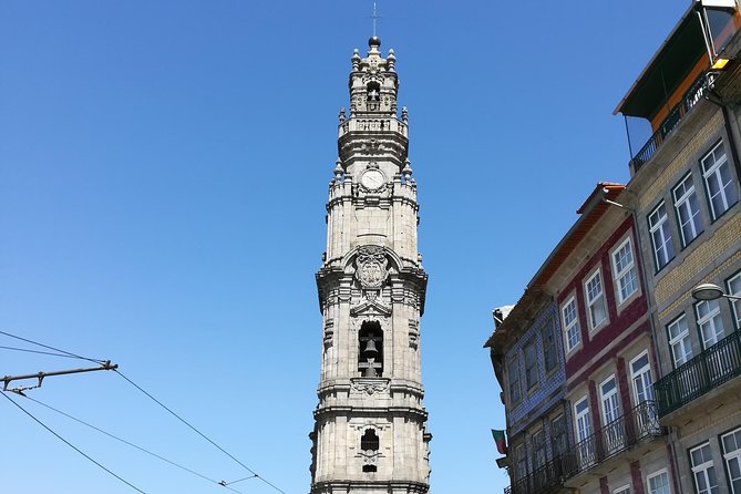 Premium Porto Private Day Trip from Lisbon with Local Guide - Ribeira and lunch by the river: where the day turns from sights to savoring