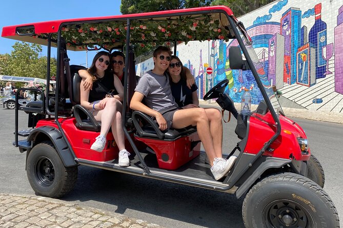 Private 1H30 Tuk Tuk Tour in Lisbon City - Fado Museum, Praça do Comércio, and the Rua Augusta Arch finale