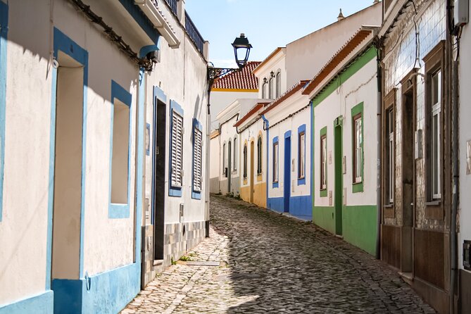 Private 2-Day Tour to Algarve from Lisbon with Benagil Boat Trip - Castelo de Silves: your historical payoff on red sandstone