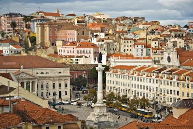 Private 4-hour city tour of Lisbon with driver & official guide w/ Hotel pick up - The driver and guide split: why it feels calmer than group tours