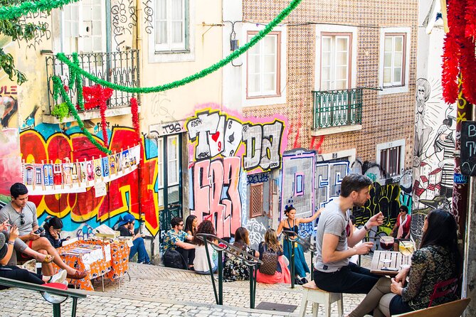 Private 4-Hour Lisbon City Highlights Tour by Tuktuk - Time Out Market Lisboa: where you can turn sightseeing into lunch