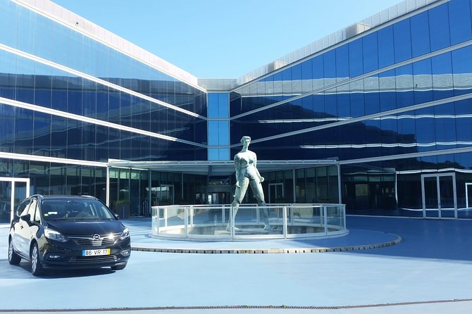 Private Airport Transfer from Lisbon to Cascais, Sintra & Estoril - Price and value: when $42.05 per person makes sense