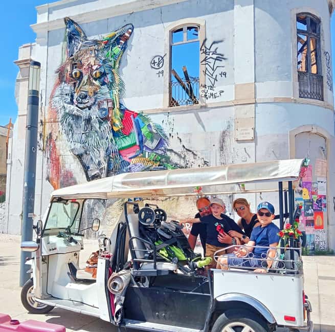 Private Belém Tuk Tuk Tour: Lisbon’s Historic Highlights . - Pastéis de Belém tasting: the custard tart stop that anchors the tour