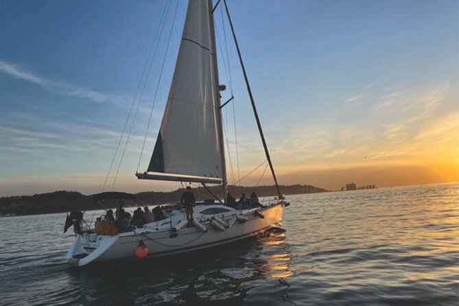 PRIVATE BOAT TOUR Lisbon - The wine experience: what you should expect and how to plan