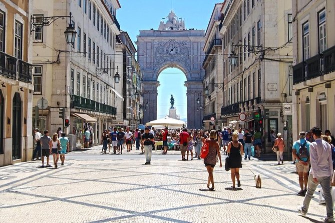 Private day Tour of Lisbon - Baixa, Rossio, and Restauradores: Squares and the Geometric Plan