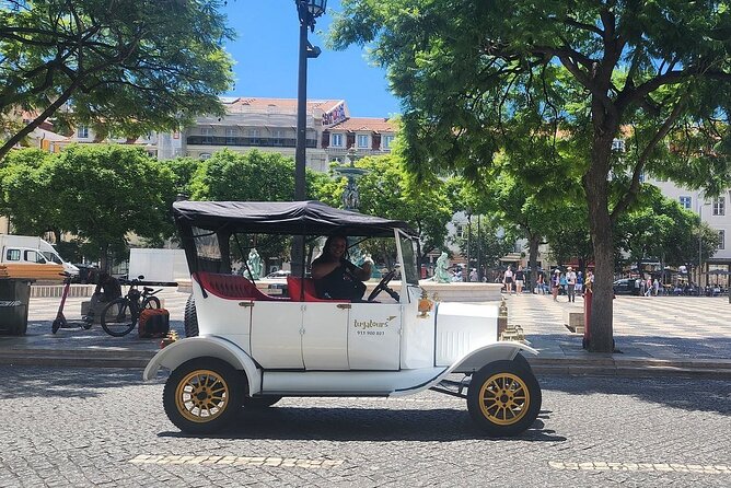 Private Electric Tuk Tuk Adventure in Lisbon - Stop by Stop: What You Will Actually See