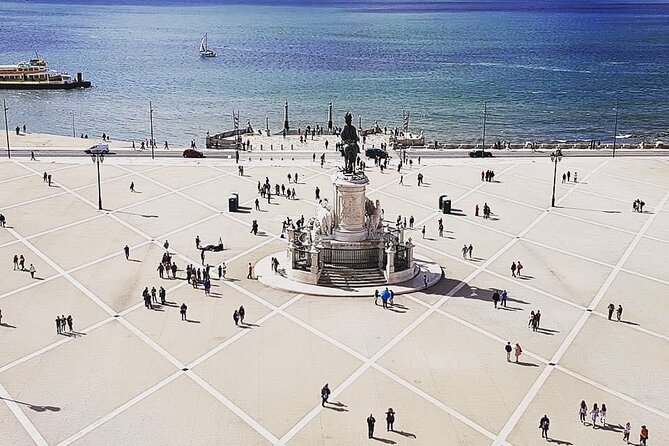 Private Guided 8 hours Tour in Lisbon - A Private 8-Hour Loop Through Lisbon’s Most Famous Corners