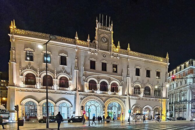 Private Guided 8 hours Tour in Lisbon - Monument to the Discoveries and Jerónimos Monastery: Where the Manualine Style Hits Hard