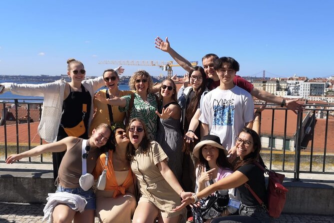 Private Guided Walking Tour in Lisbon - Praça do Comércio and Arco da Rua Augusta: finishing by the river