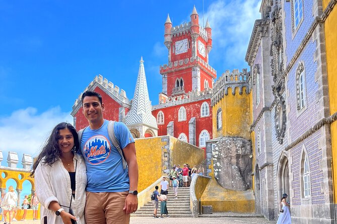 Private Half-Day Tour to Sintra (Pena Palace & Moorish Castle) - Pena and Moorish Castle in One Morning: The logic of the route