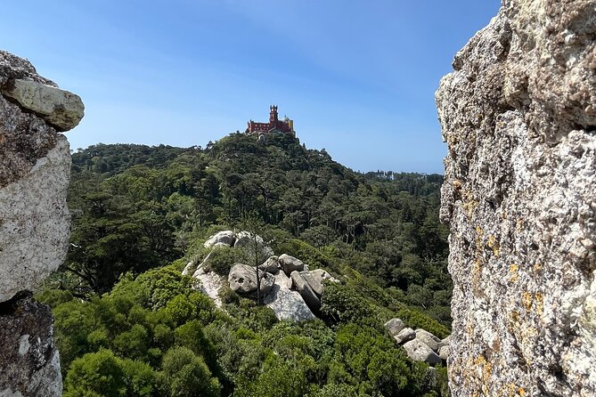 Private Half-Day Tour to Sintra (Pena Palace & Moorish Castle) - Who should book this tour, and who should rethink it