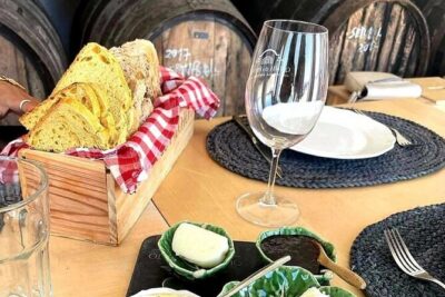 Private Lisbon-Arrábida Wine Tour: 3 Wineries, Coast & Heritage