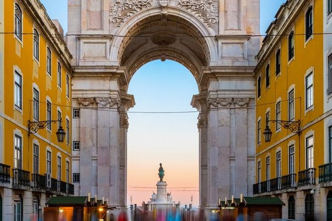 Private Lisbon Half-Day Sightseeing with Belém - Jerónimos Monastery and Belém Tower: your UNESCO focus in real time