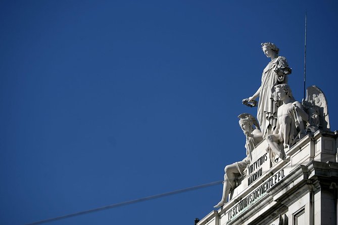 Private Lisbon Walking Tour - Alfama: the old Lisbon climb, best views, and street-maze navigation