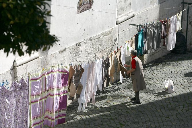 Private Lisbon Walking Tour - Price and value: what $90.51 per person really buys you