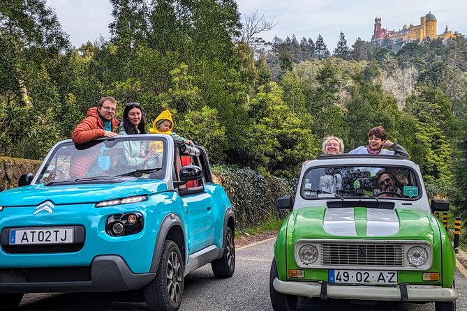 Private Local Sintra Tour: Palaces & Coast by Classic Car or Jeep - Your guide matters: why Diogo and Manuel-shaped tours feel different
