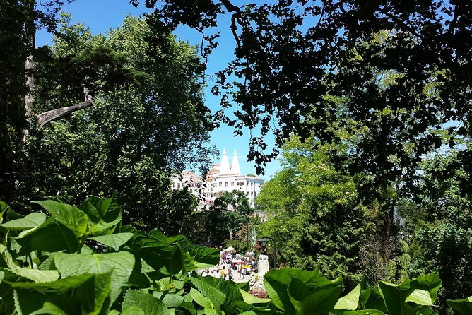 Private Monuments Tour in Sintra from Lisbon - Quinta da Regaleira, a garden stop that feels like a puzzle