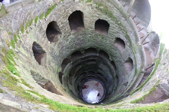 Private Monuments Tour in Sintra from Lisbon - Transportation details that affect your comfort