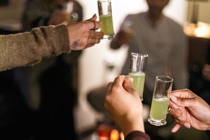 Private Night Bar Crawl in Lisbon with Local Guide and Drinks - Largo do Carmo to Bairro Alto: the “scandal history” storyline