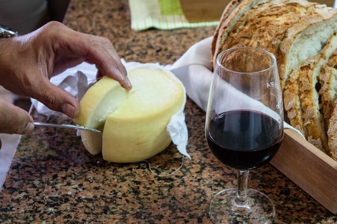 Private Portuguese Cooking Class in Lisbon with Paulo and Family - From your appetizers to the table: what you’ll eat at the end