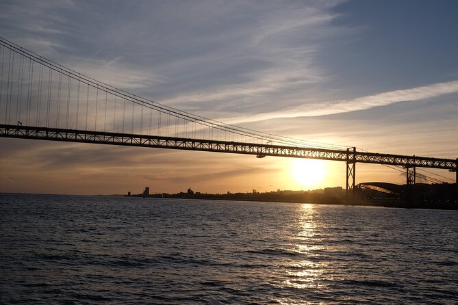 Private Relaxing Sunset Tour along the Tagus River - Key highlights to know before you go