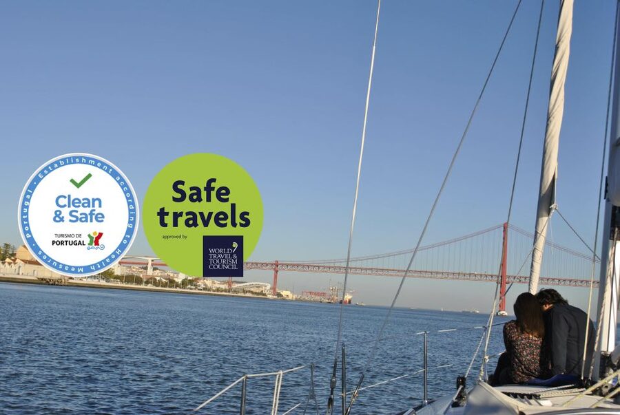 Private Romantic cruise with sparkling wine- 2-Hour- Lisbon - The 2-hour sailing flow, what you’ll feel and what you’ll see