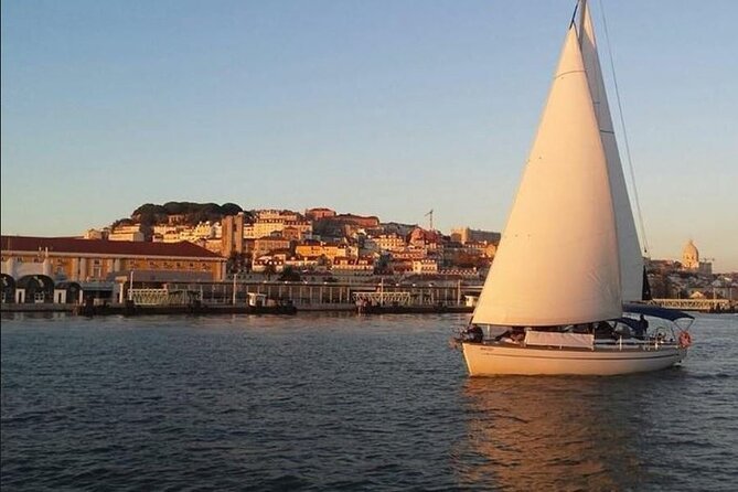 Private Sailing Cruise in Lisbon with Drinks - Price and value for a group up to 12