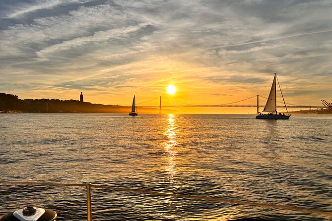 Private Sailing tour in Lisbon - Day Time, Sunset and Night - Why This Private Tagus Sail Fits Lisbon Fast Plans