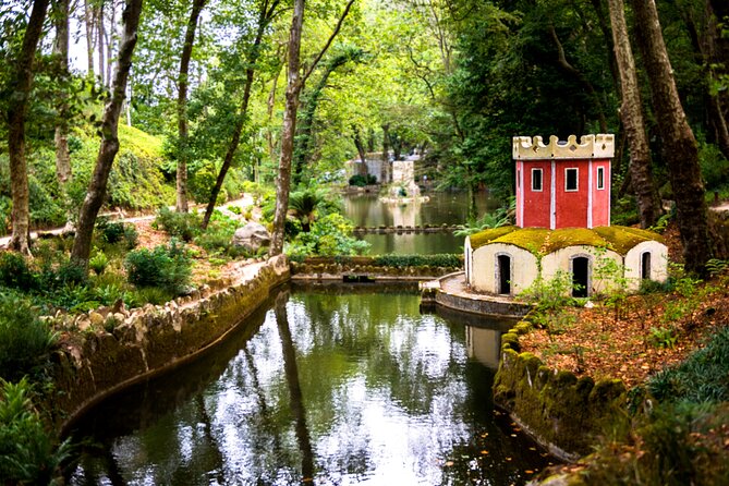 Private Sightseeing Tour in Sintra Portugal - Quinta da Regaleira optional visit: add it if you want more than the postcard route