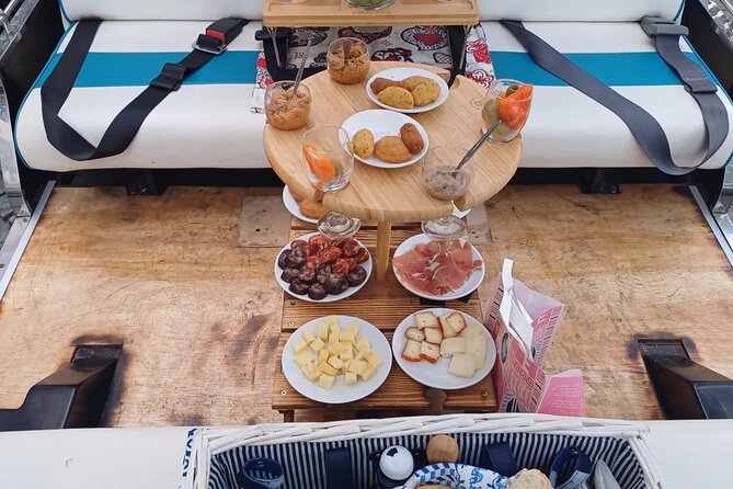 Private tapas tuk tuk tour through Lisbon - Stop 3: Miradouro da Senhora do Monte, the best viewpoint and sunset-romance time