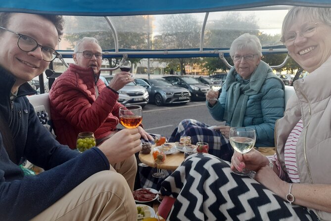 Private tapas tuk tuk tour through Lisbon - Price and value for a group of up to four