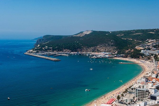 Private Tour: Arrábida Day Trip from Lisbon Including Wine Tasting - Palmela Castle: Moorish stronghold and the best quick-view payoff