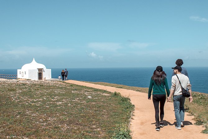 Private Tour: Arrábida Natural Park and Sesimbra Day Trip from Lisbon - St. Margareth’s Cave plus the harbor feel of Portinho da Arrábida