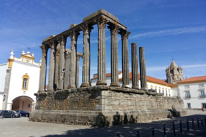 Private Tour Évora - Wine Tasting - Beautiful Medieval Village of Monsaraz - Temple of Diana in Évora, the free Roman start that sets the tone