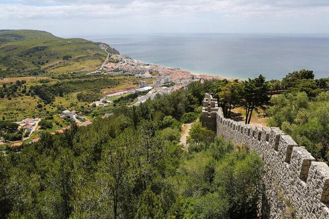 Private Tour for 1 to 8 people: Cristo Rei, Palmela, Setúbal, Arrábida, Sesimbra - Stop 1: Santuario Nacional de Cristo Rei for Panoramic Big-Sky Moments