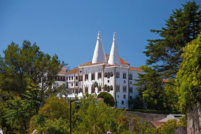 Private Tour From Lisbon: Sintra Mystic Trail in Five Hours - Estoril and Cascais Coastal Time, Plus a Scenic Return to Lisbon