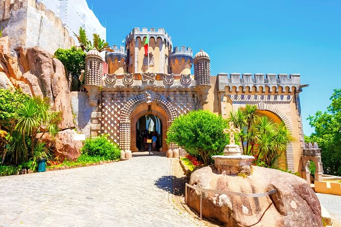 Private tour from Lisbon:Sintra Pena Palace Cabo da Roca, Cascais - What the Tour Includes, What You Pay For, and the Real Value